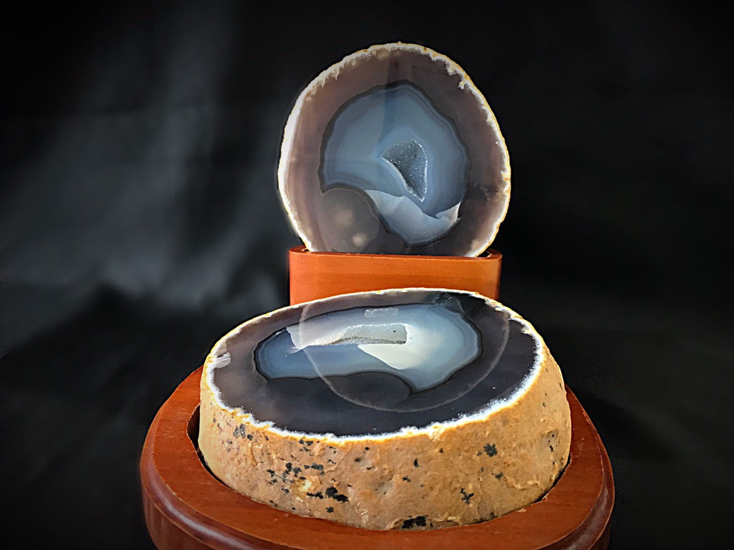 めのうネイビーブラウン