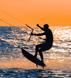 Kitesuef en laguna.jpg