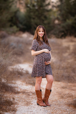 צילומי הריון בטבע