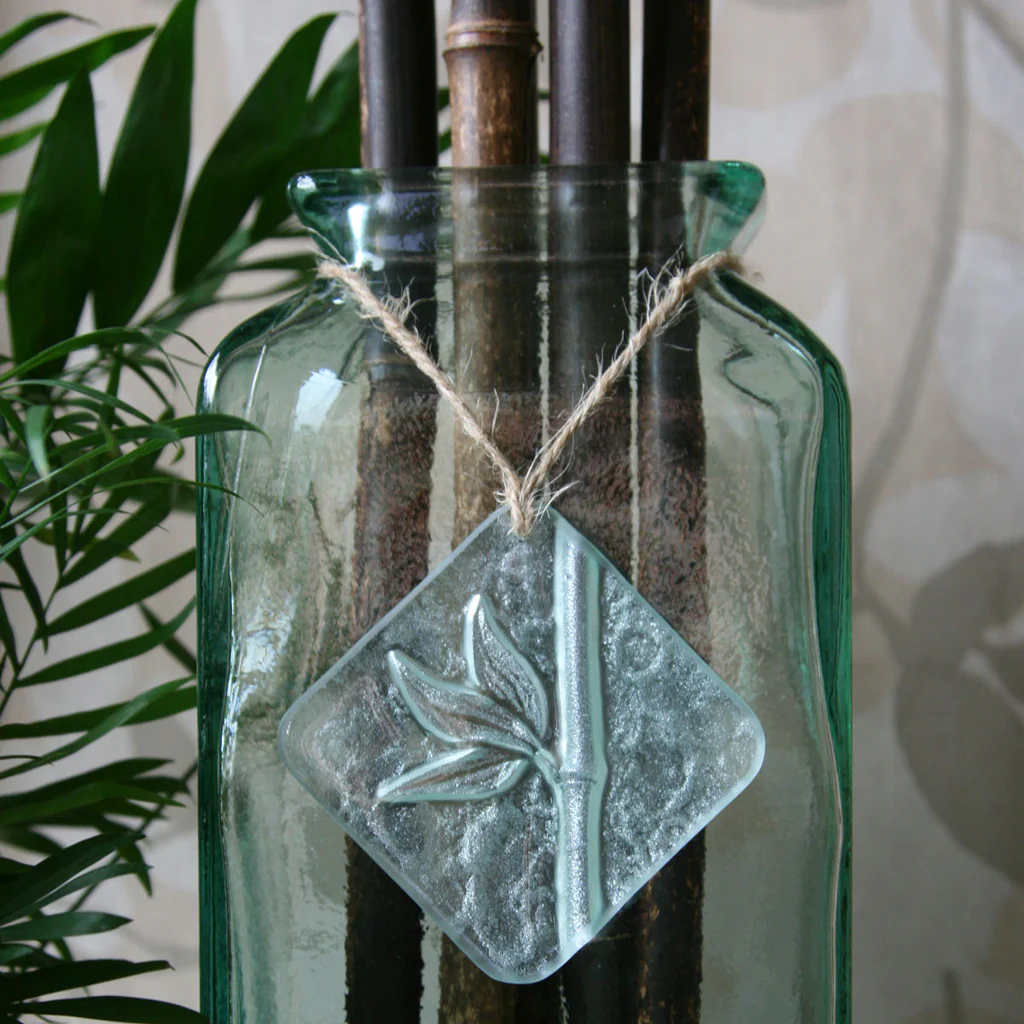 AIB-BMB-LC91-01b_on_bamboo_vase_1024x1024.webp