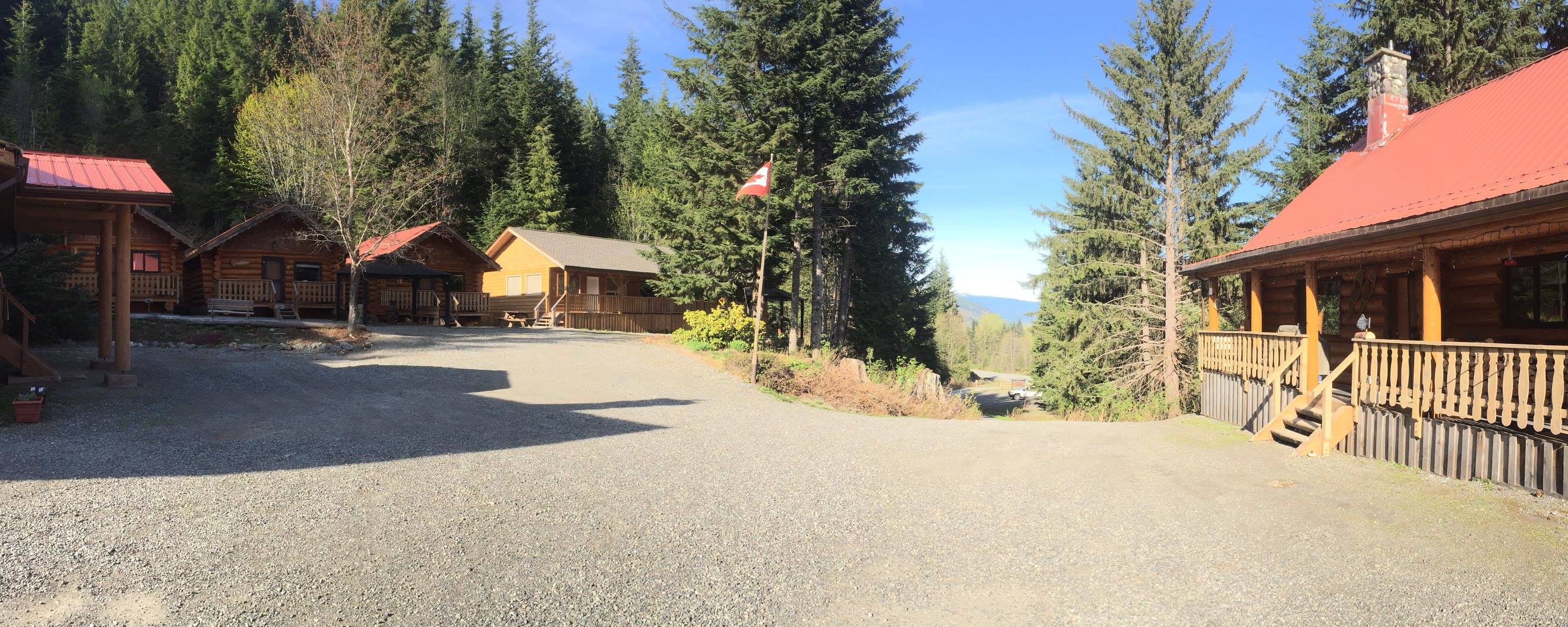 Chalet en bois rond — Pioneer Fishing Lodge – Pioneer Fishing Lodge