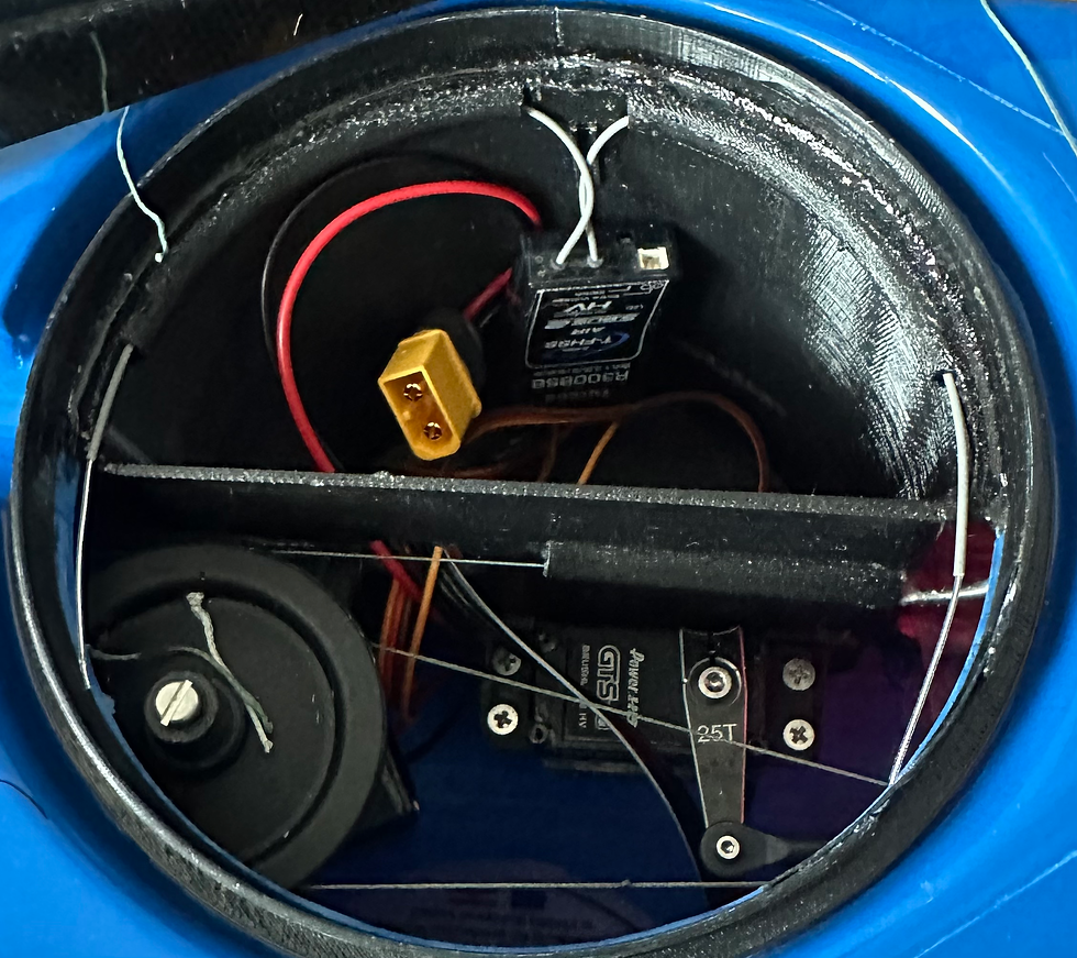 A well designed pot with everything easily accessible