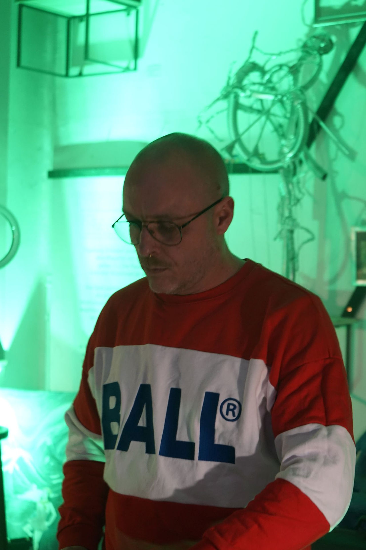 RheinElektra spielte ein neues Set passend zu den Rauhnächten: Psychedlische House-und Electrobeats