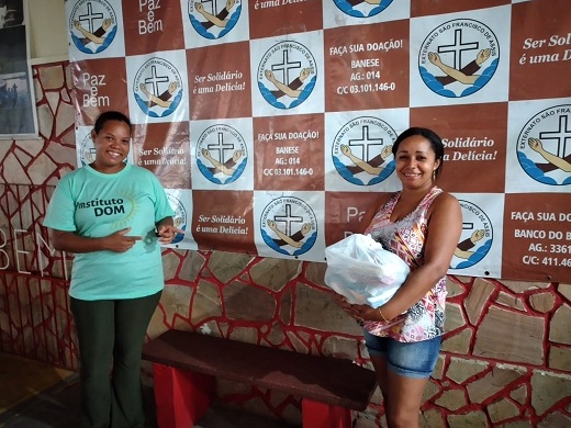 Ajuda à famílias em Aracaju