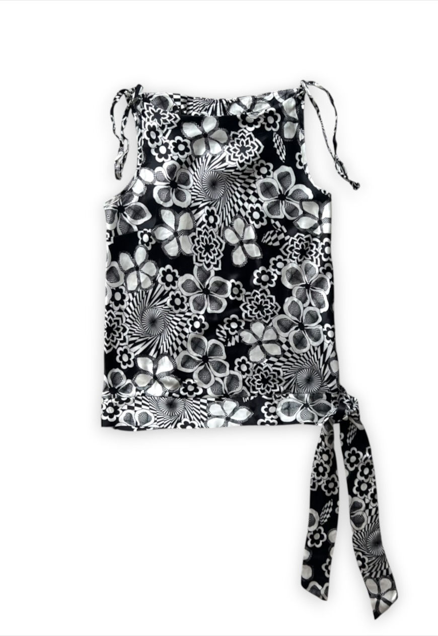 VINTAGE Y2K TOP TOPSHOP BLACK WHITE FLORAL