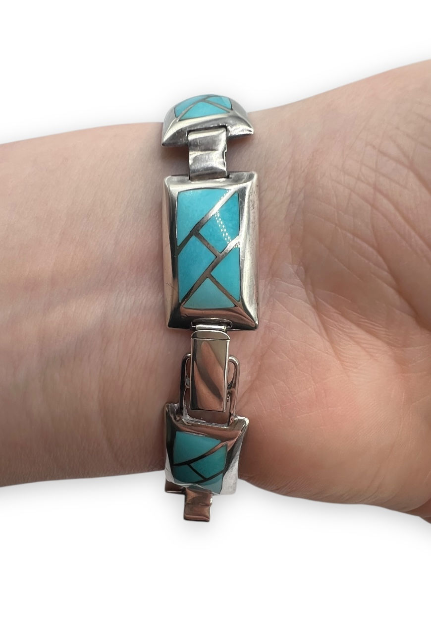 Thumbnail: TEME VINTAGE STERLING SILVER BRACELET WITH TURQUOISE GEMSTONE - NAVAJO
