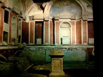 Necrópole e túmulo de S. Pedro: o tour secreto do Vaticano