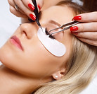 Eyelash Plucking