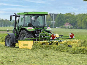 KRONE Swadro Jednorotorový zhrňovač – Nový vzhľad, ešte viac komfortu a výkonu