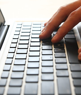 Hands on Keyboard 