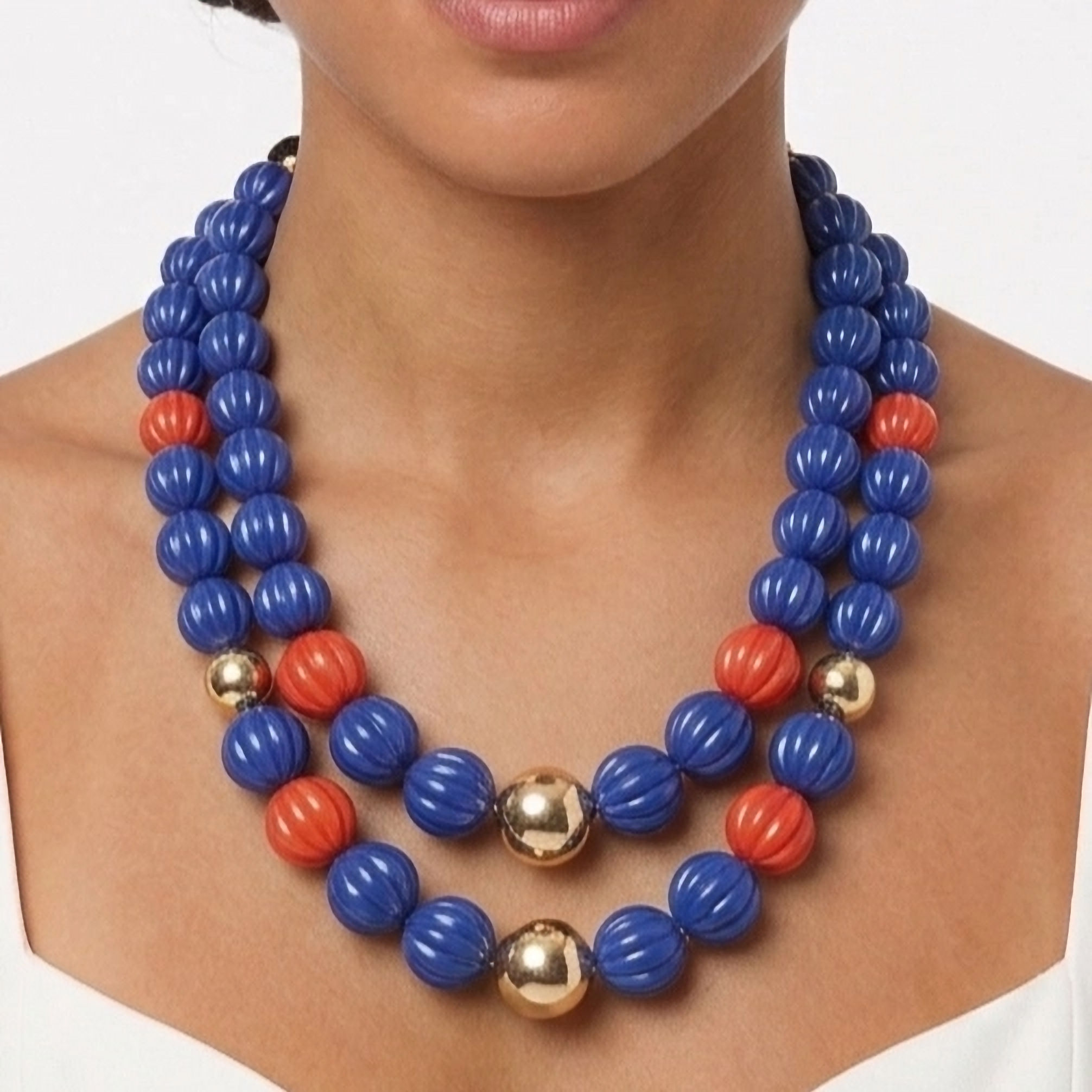 Collana 2353 in resina blu