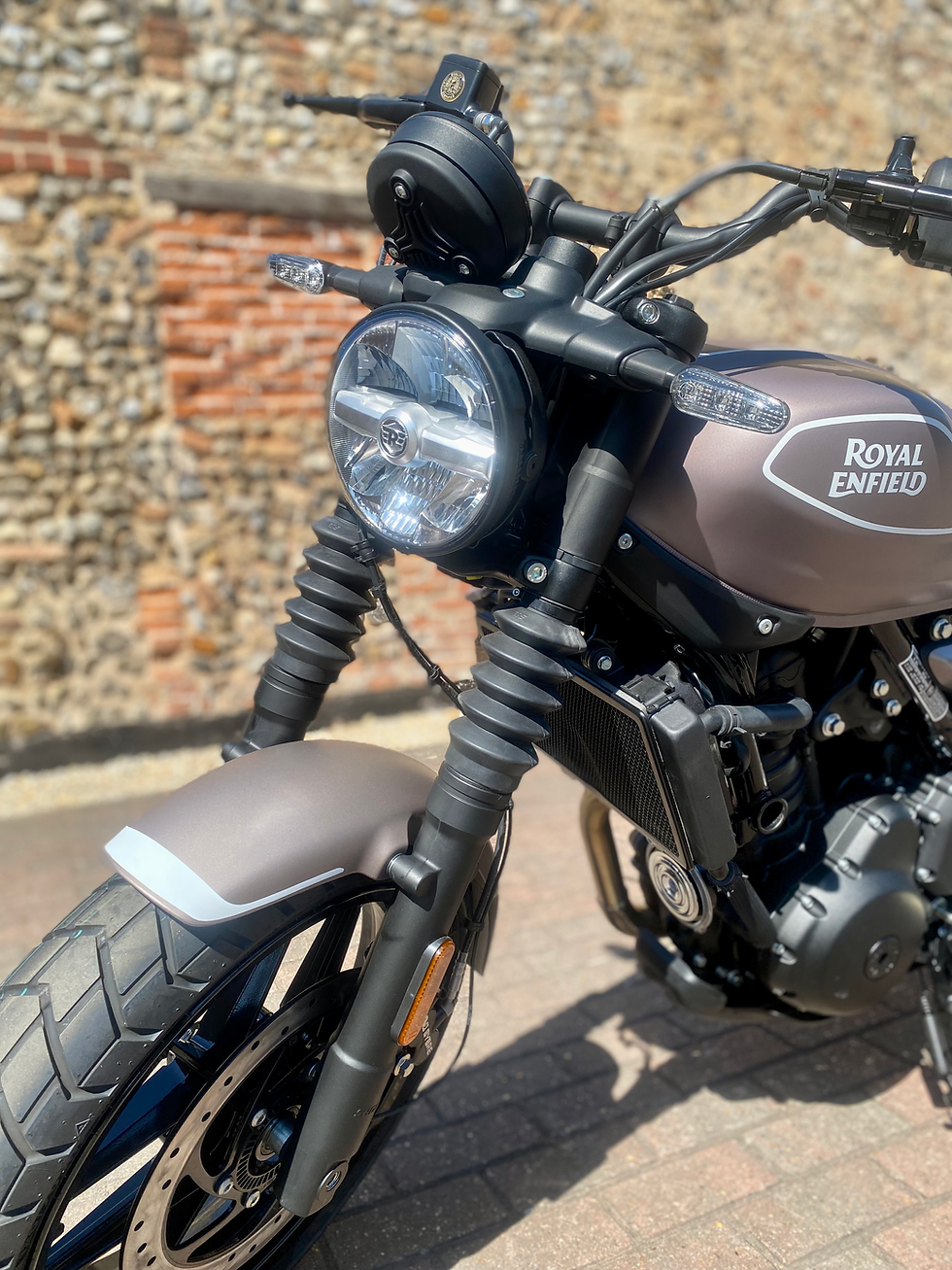 Thumbnail: Royal Enfield Guerrilla Peix Bronze (2026)