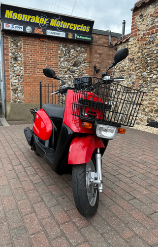 Yamaha Gear 50cc (2011) | Moonraker Motorcycle