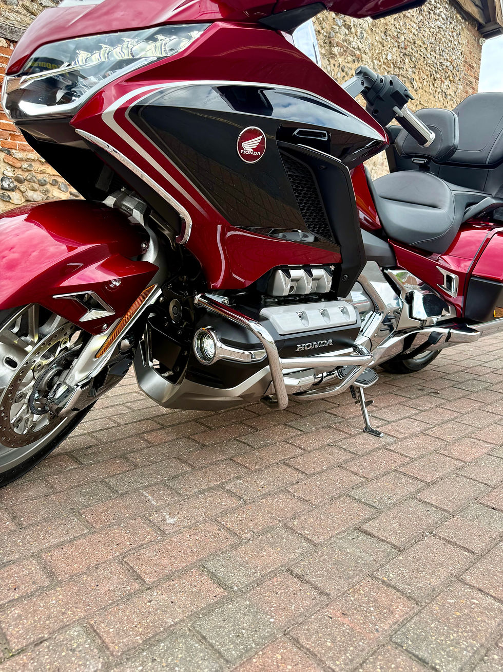 Thumbnail: HONDA GOLD WING GL1800 DCT TOUR – RED (2018)