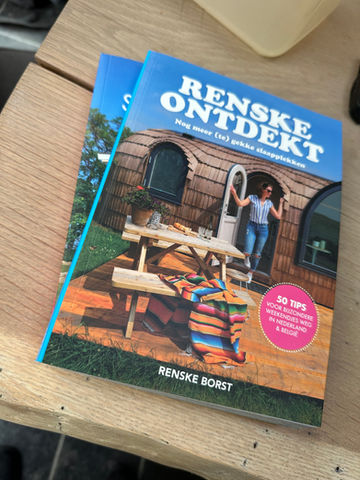 Renske ontdekt de wereld boek in Bosvilla Zwarte Zwaan