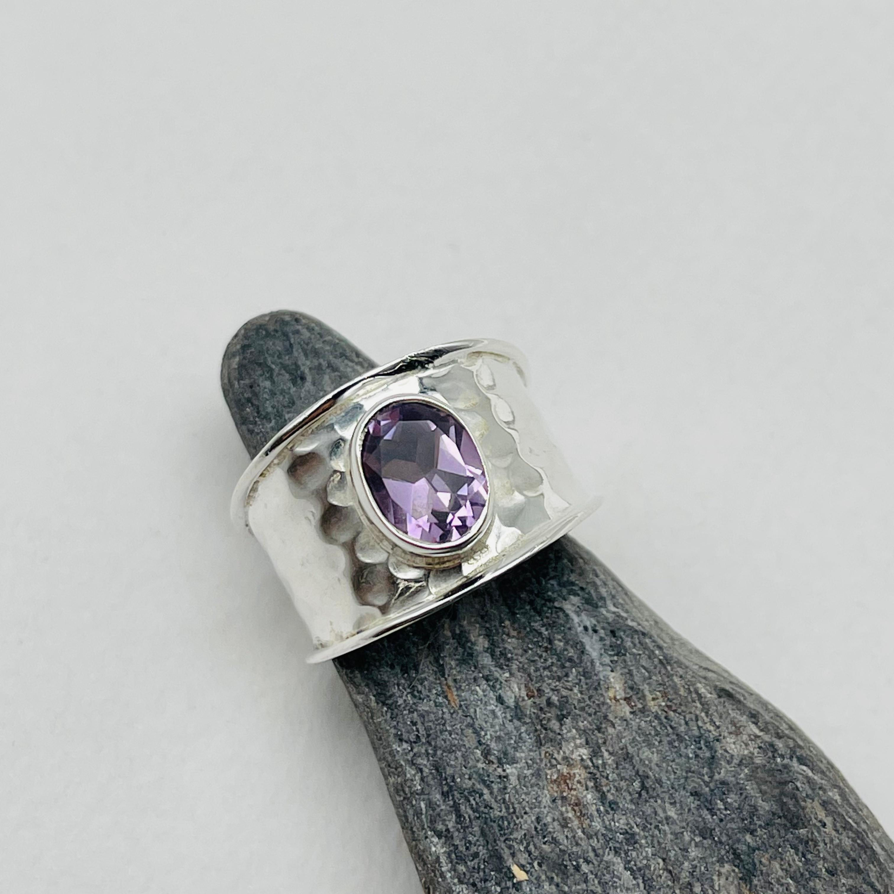 Oval Amethyst Broad Textured Band Ring