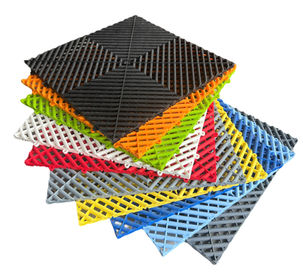 Çeşitli renklerde plastik fayanslar, zemin döşemesi için ideal, Plastic-Tiles.