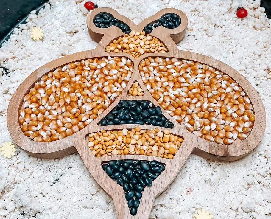 Thumbnail: Bee Sensory Tray