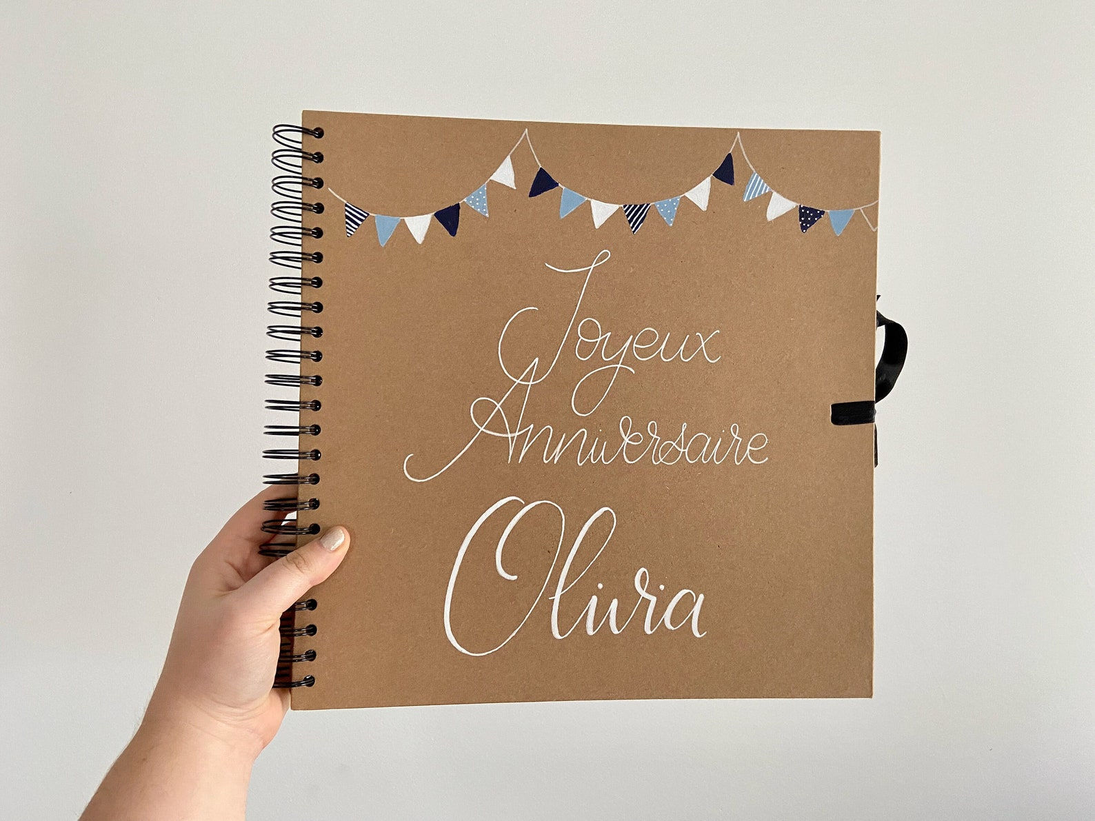 Livre d'or anniversaire "Olivia"