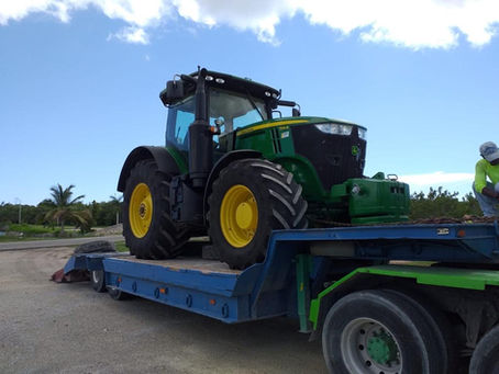 Massive John Deere 7310 R destined for Beacon Farms