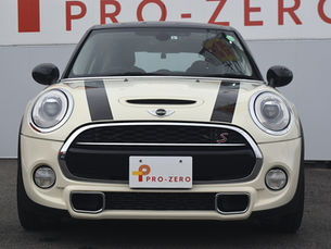 MINI 人気カラー ペッパーホワイトが廃止に(生産終了)