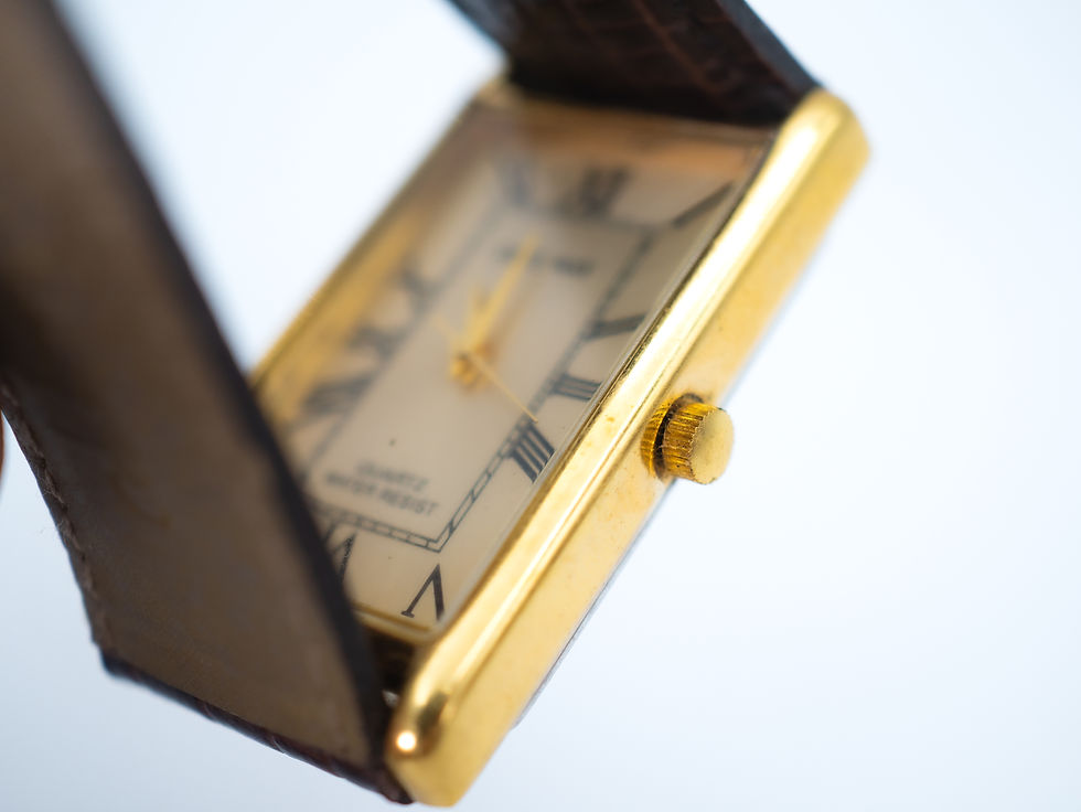 Thumbnail: Citizen Tank Large 7680-A42331 crown