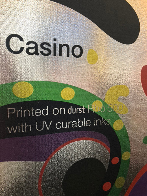 Metallic effect paper