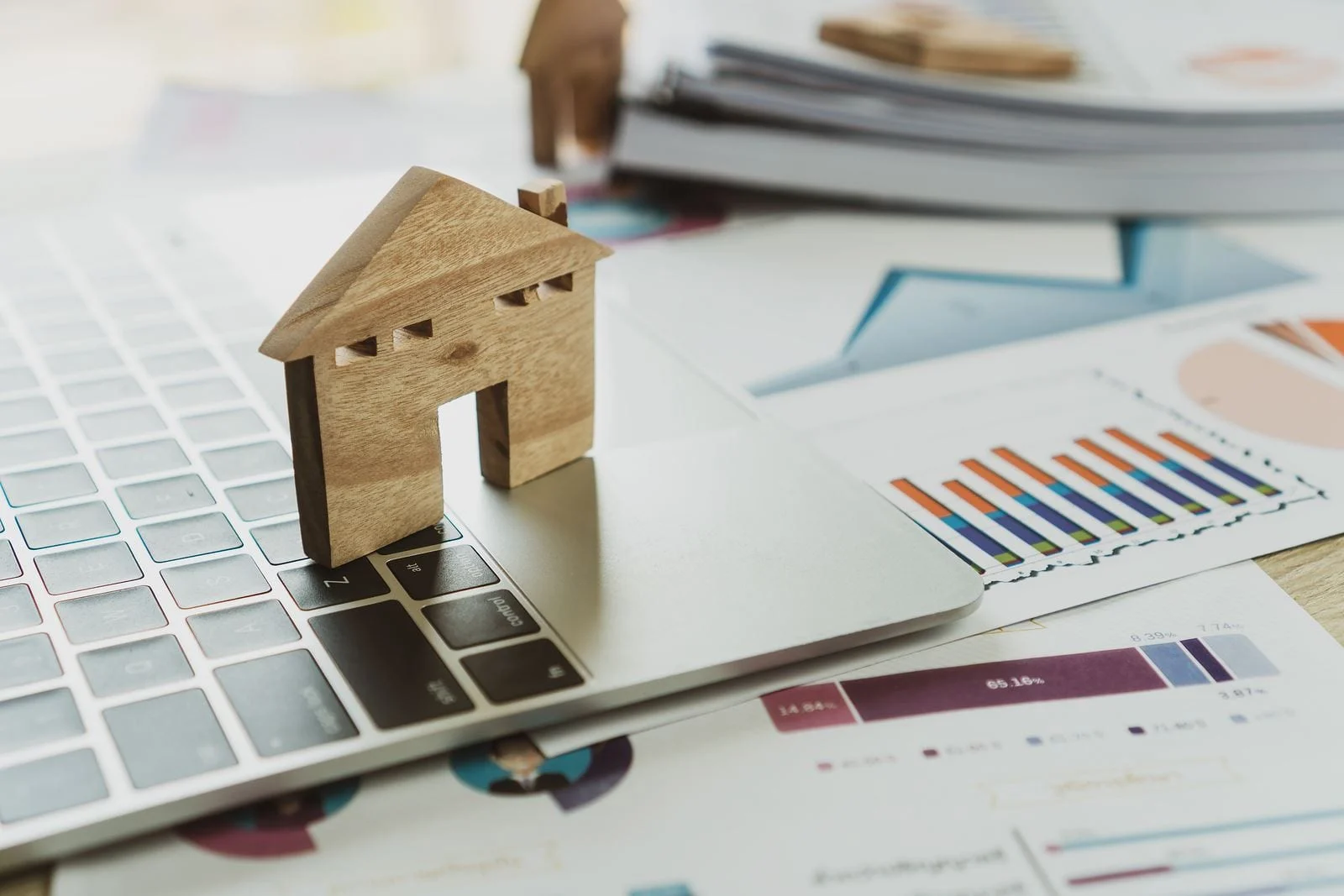 How-to-Analyze-Real-Estate-Deals-A-Beginners-Guide.webp
