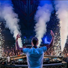 Co2 (Stage) - Festival X.JPG.jpg