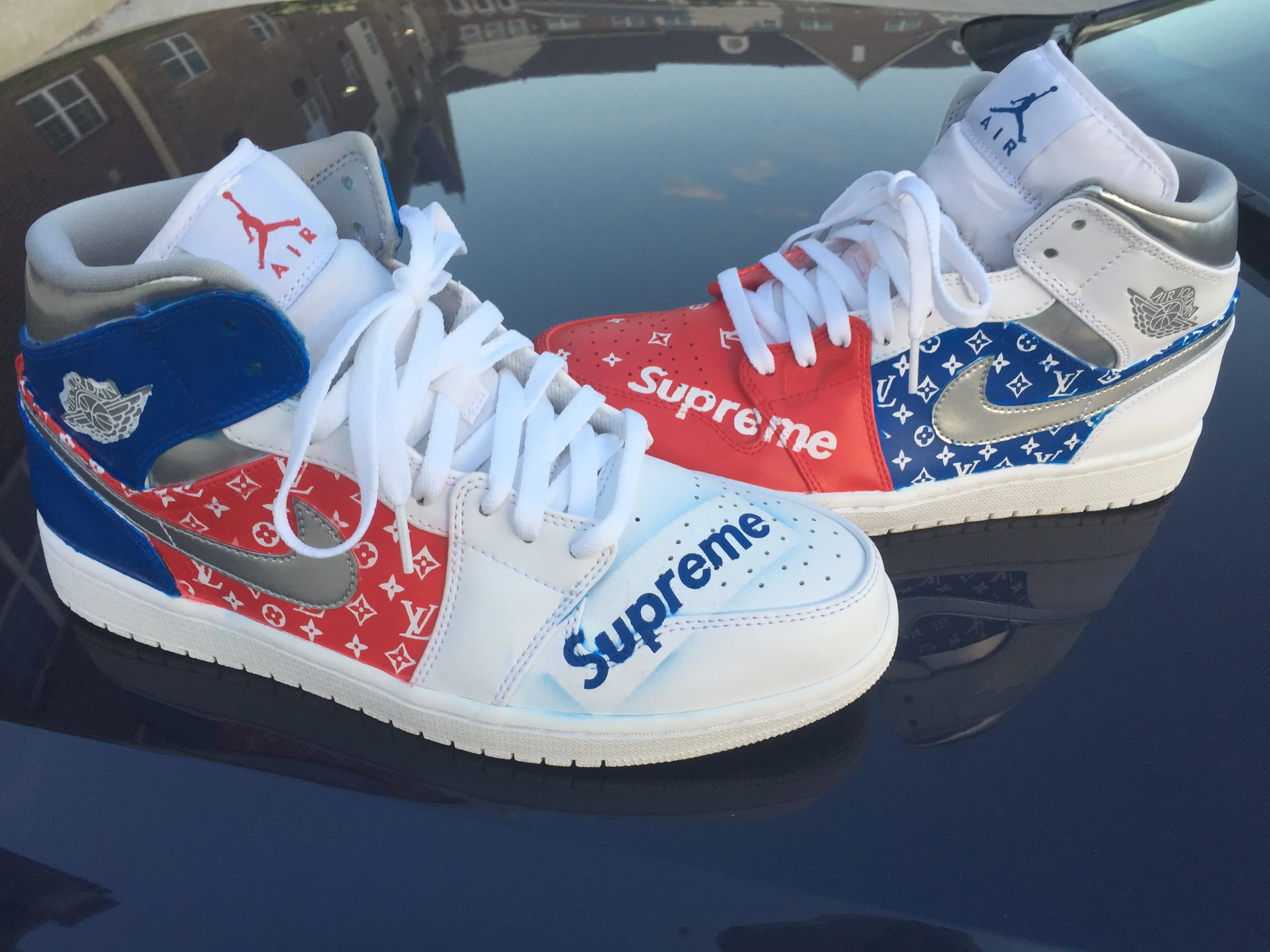 supreme jordan 1