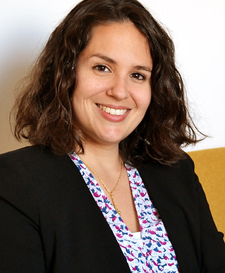 Céline Vannoorenberghe-portrait-avec fonds.jpg