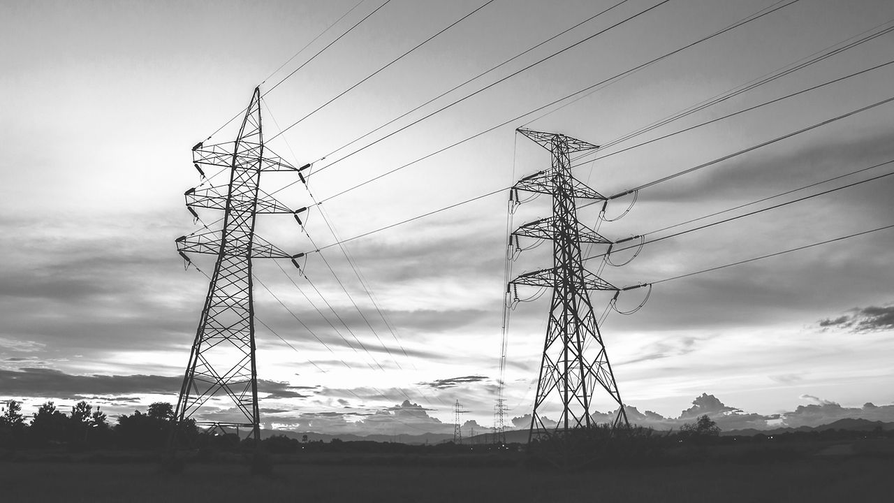 silhouette-high-voltage-electrical-pole-structure_edited_edited_edited.jpg