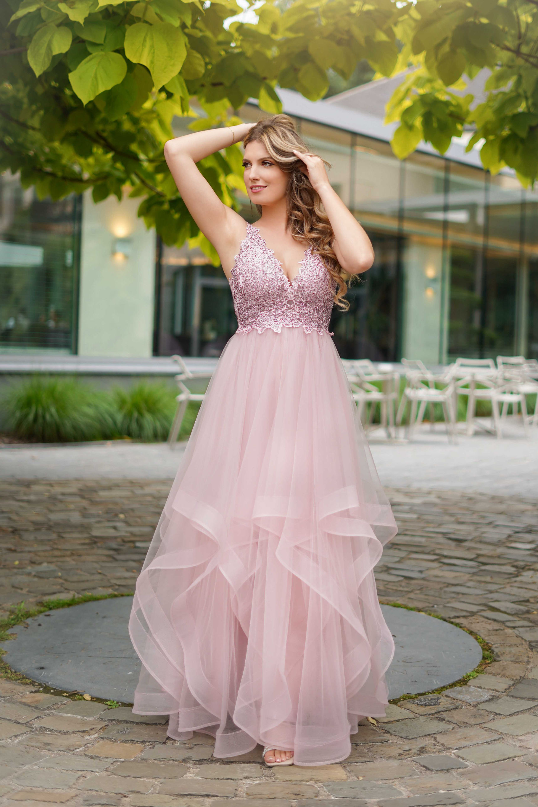 CHARLINE ∣ Robe vaporeuse vieux rose buste scintillant et jupe en tulle