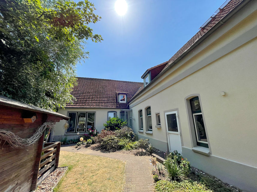 MehrfamilienhausPlateNeu (2 von 16).jpg
