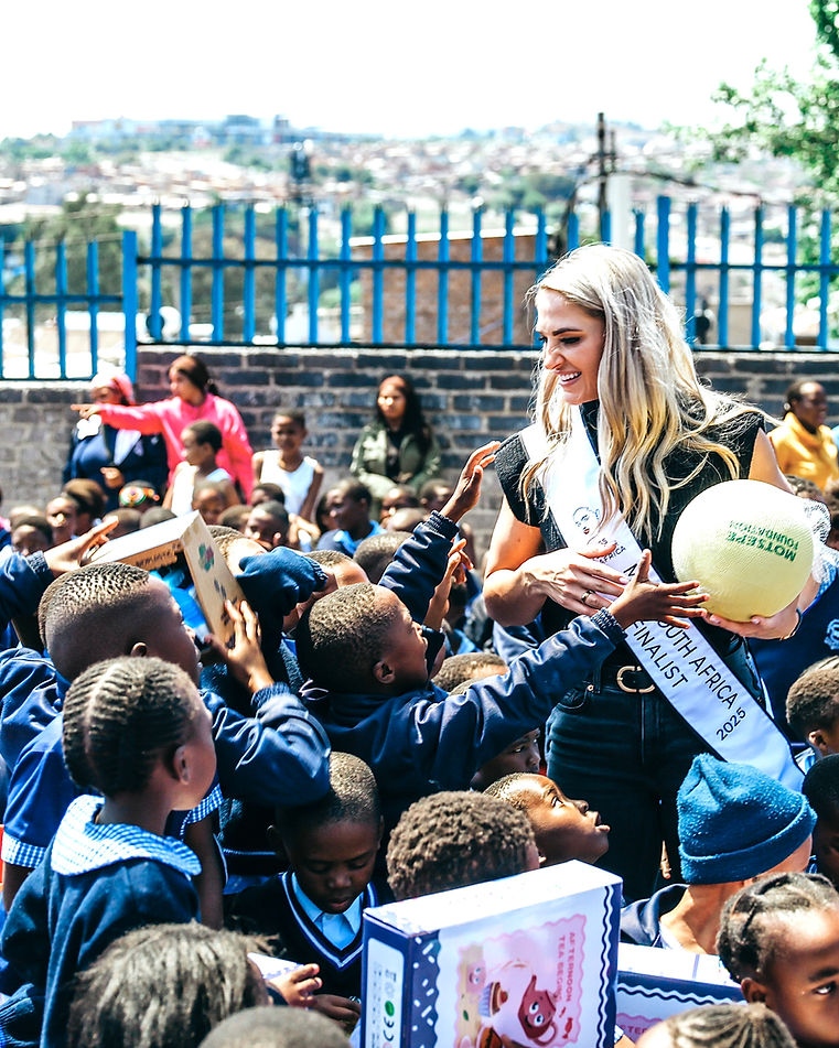 Miss SA Toy Handout Alexandra by Indirect Media-31.jpg