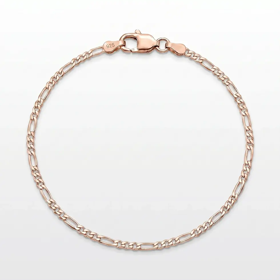 Küçük resim: Beyaz fonda yansımalı, 925 ayar damgalı klipse sahip 1.80 mm rose gold kaplama gümüş ince figaro kadın bileklik.