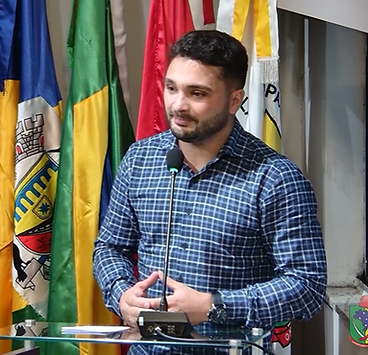 lucas-manequinhas-biguacu-interprete-libras-ubs-upa.png