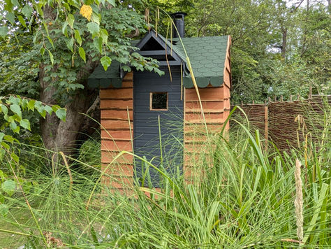 Ymlacio â Sawna yn y Coetiroedd Oddi ar Arfordir Gogledd Cymru