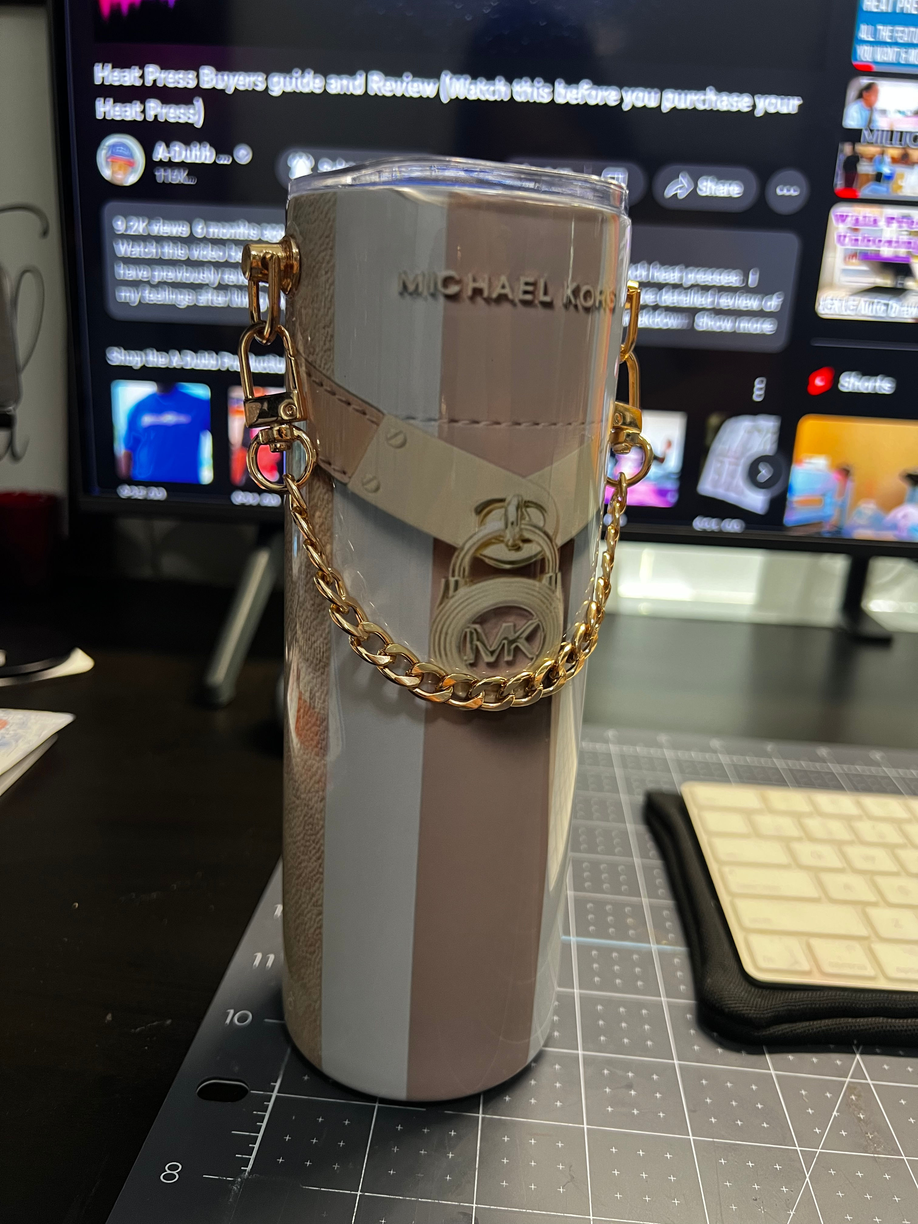 Customize Purse Tumblers with chain