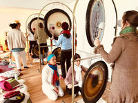 formation au gong et à l'art de jouer du gong, chandsatya.com