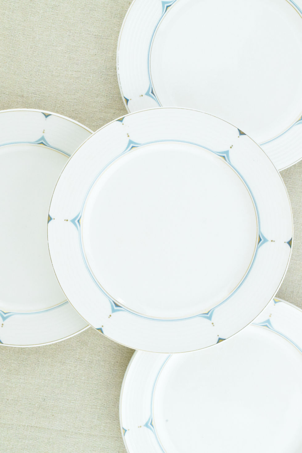 Thumbnail: Villeroy & Boch Structura Plates