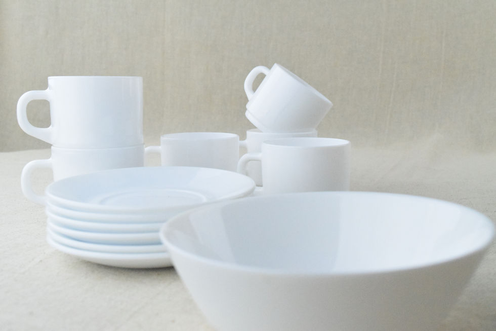 Arcopal France Tea Set