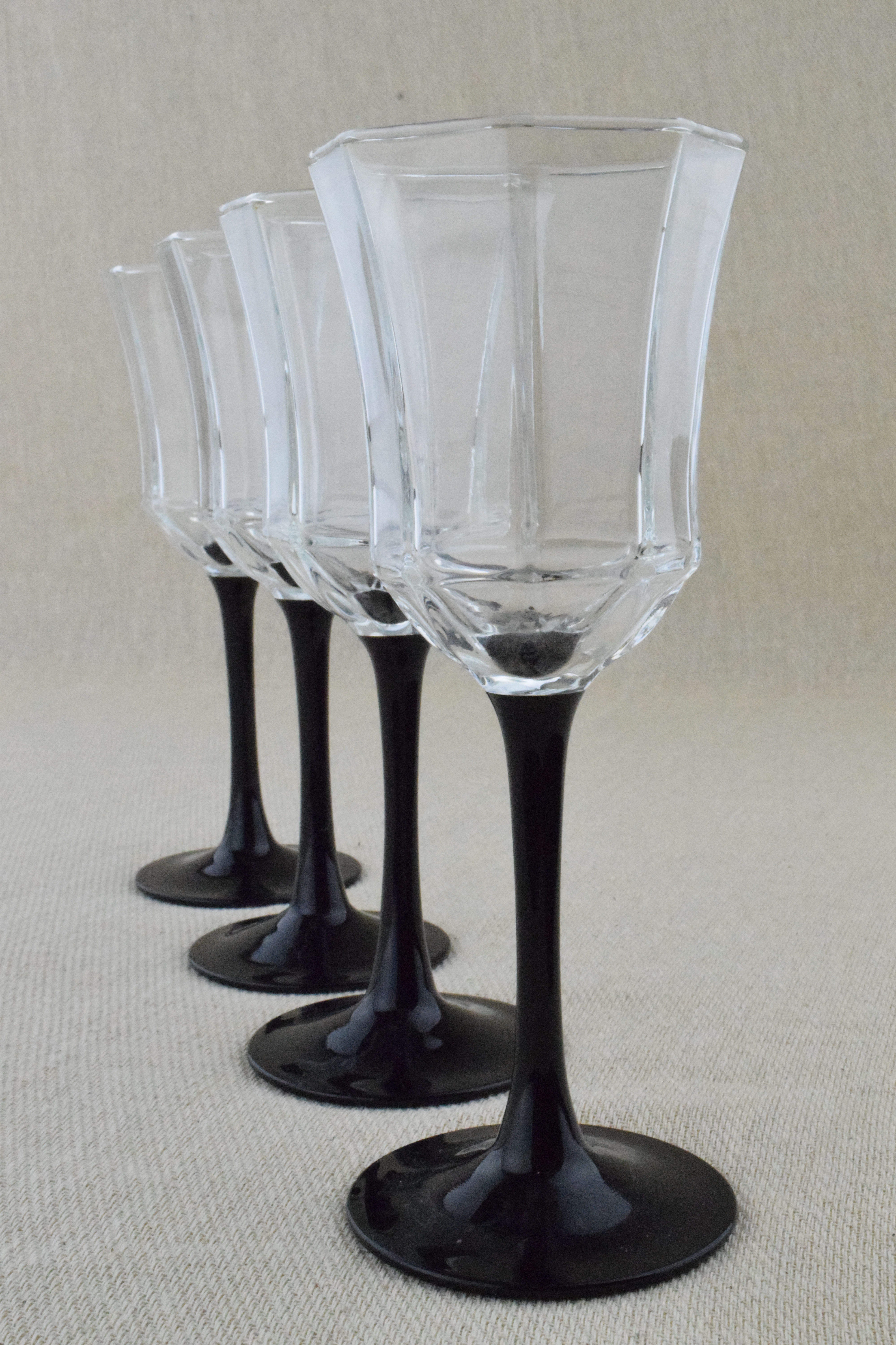 Octime Wine Glasses