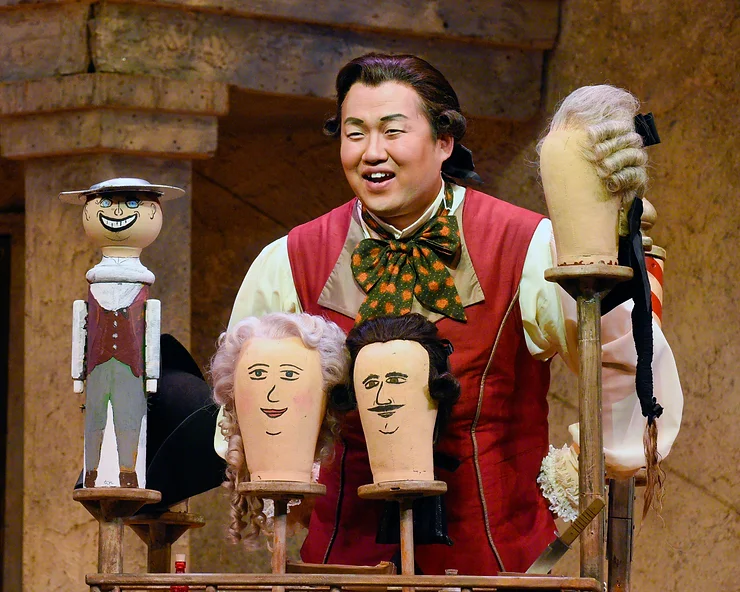 Figaro (Joo Won Kang) in "The Barber of Seville," Fort Worth Opera 2016; photo by Karen Almond.