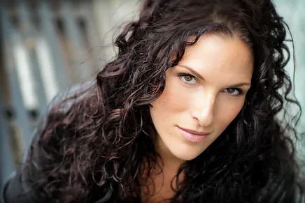 Audrey Babcok, Carmen