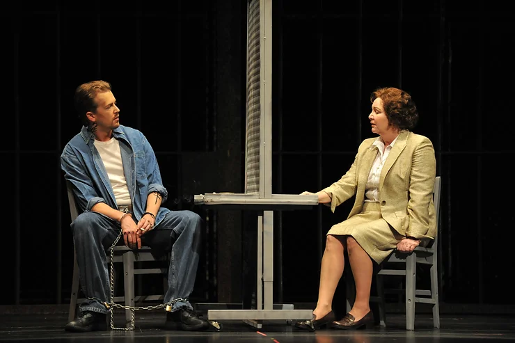 Joseph De Rocher (Daniel Okulitch) and Sister Helen Prejean (Robynne Redmon); photo by Ellen Appel.