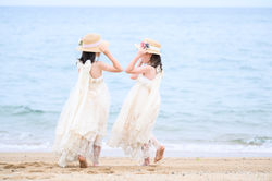 FotofiL 753 girl sisters