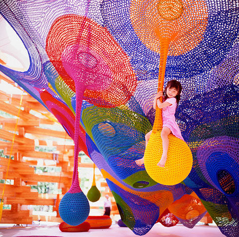 sapporo-horiuchi-crochet-playground1.jpg