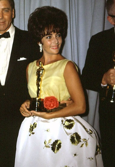 LizTaylor-rex1961_2454703a.jpg