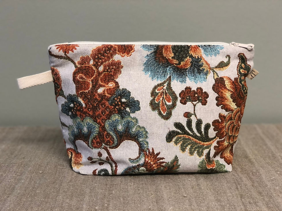 Thumbnail: Toiletry Bag, Floral